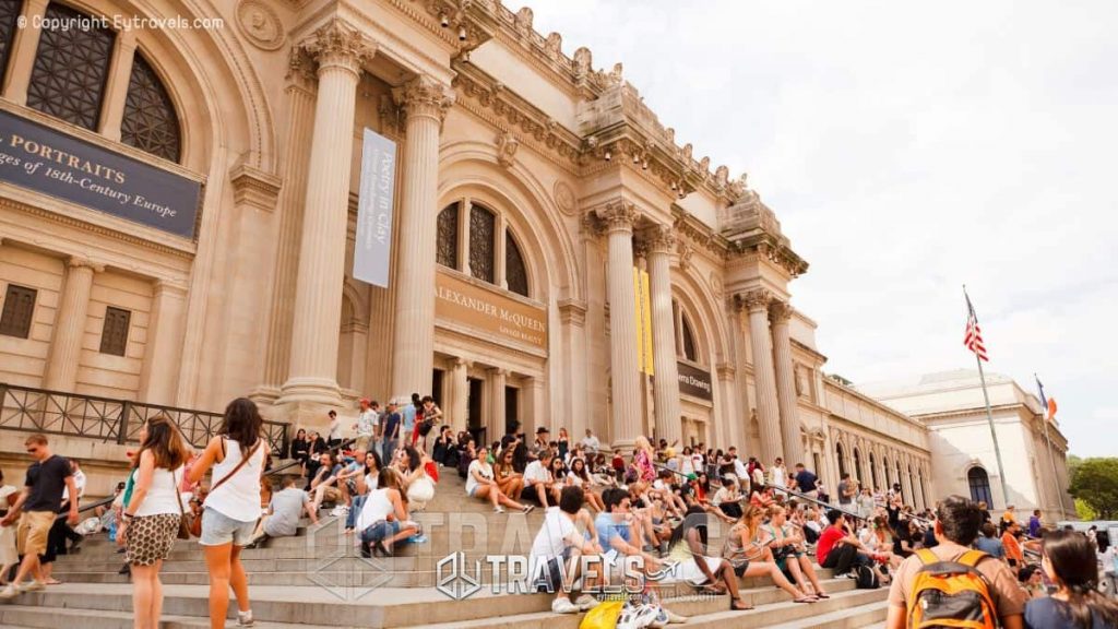 15 Best Places To Visit In New York City 13 15-best-places-to-visit-in-new-york-city-Metropolitan-Museum-of-Art