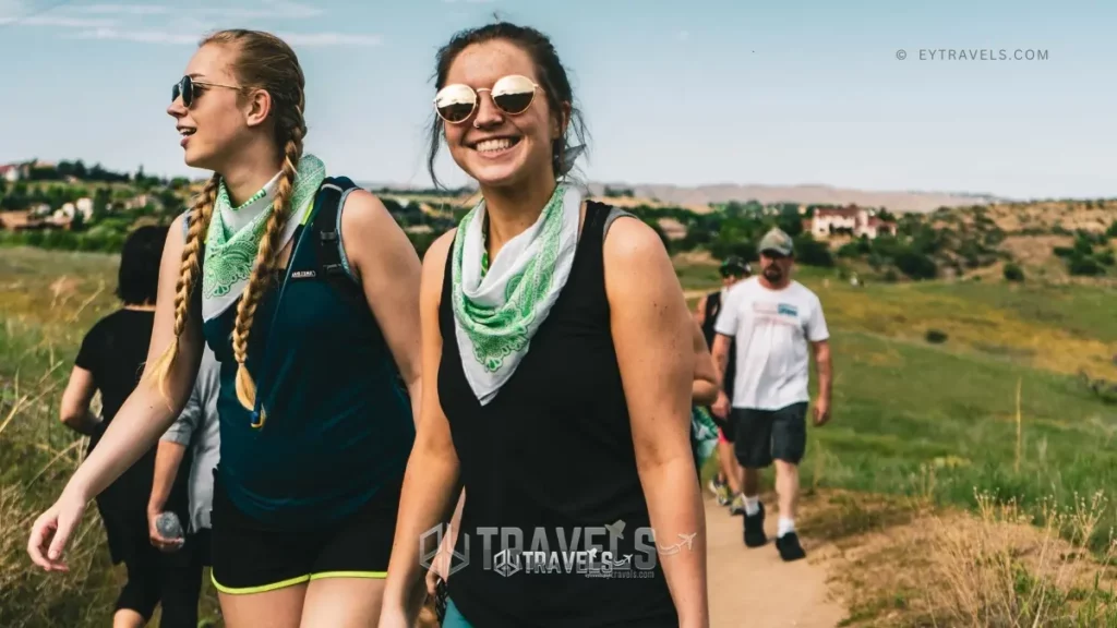 What to Wear When Hiking? The Ultimate Hiking Clothes Guide 4 summer-hiking-clothes-guide